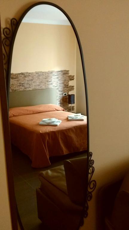 Jadore Monic Gasthuis Rome